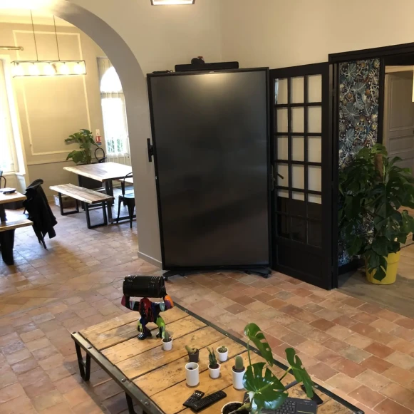 Bureau privé 22 m² 4 postes Coworking Rue des Sables Pont-Saint-Martin 44860 - photo 6