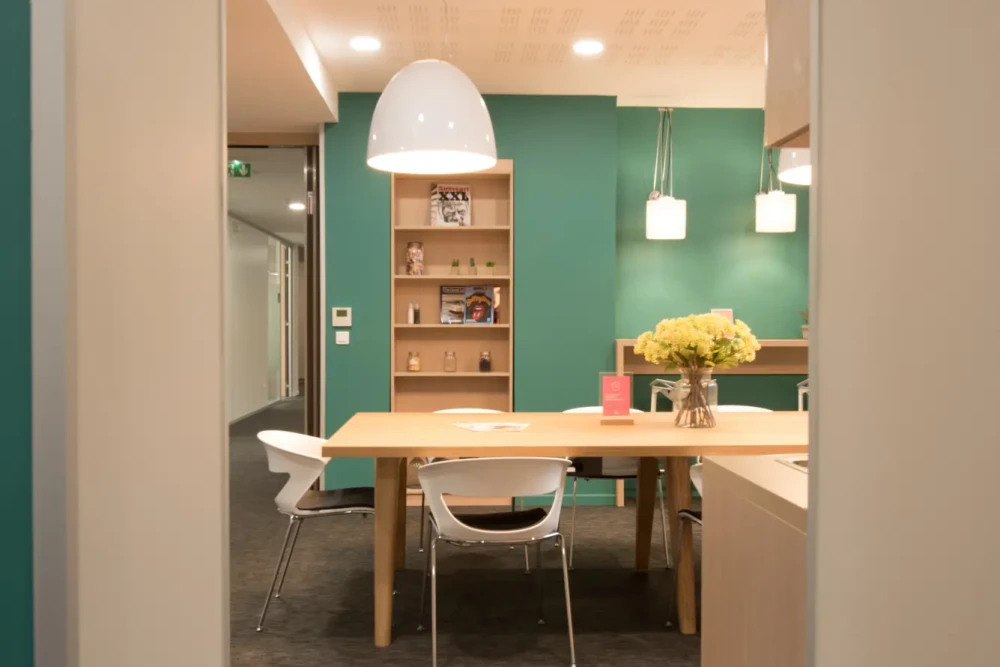 Bureau privé - 75008 - 1 poste - 1720€
