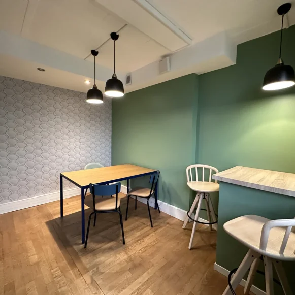 Bureau privé 11 m² 4 postes Coworking Impasse Sandrie Paris 75009 - photo 12