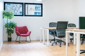 Bureau privé - 75012 - 8 postes - 1460€