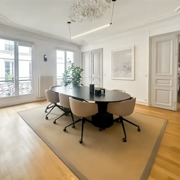 Bureau privé 17 m² 4 postes Location bureau Rue Mayran Paris 75009 - photo 2