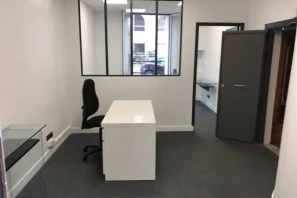 Espace indépendant - 92300 - 4 postes - 1075€