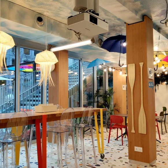 Bureau privé 24 m² 7 postes Coworking Rue de Tolbiac Paris 75013 - photo 1