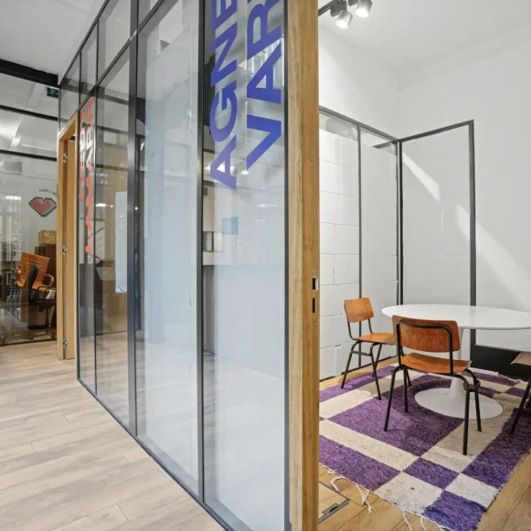 Bureau privé 250 m² 35 postes Coworking Rue du Faubourg Saint-Martin Paris 75010 - photo 2