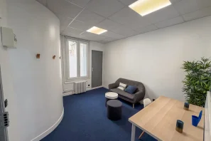 Espace indépendant - 92300 - 4 postes - 1075€