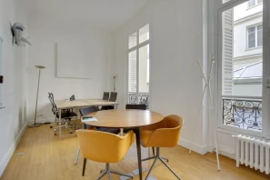 Volum Rue de Lisbonne