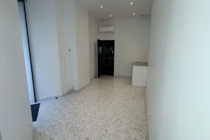 Espace indépendant - 75003 - 5 postes - 1500€