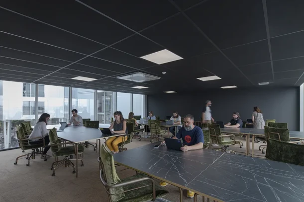 Bureau privé - 44200 - 4 postes - 1490€