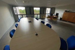 Bureau privé - 60520 - 10 postes - 990€