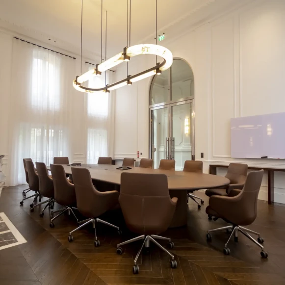 Espace indépendant 200 m² 26 postes Coworking Avenue d'Iéna Paris 75016 - photo 3