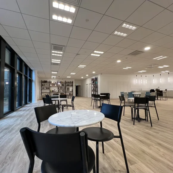 Bureau privé 12 m² 2 postes Coworking Avenue de Paris Villejuif 94800 - photo 13