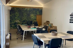 Open Space - 77170 - 12 postes - 90€