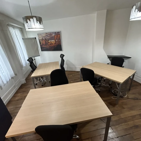 Bureau privé 12 m² 2 postes Location bureau Boulevard Voltaire Paris 75011 - photo 10