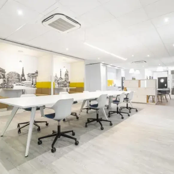 Bureau privé 50 m² 10 postes Coworking Rue Gaston Boyer Reims 51100 - photo 2