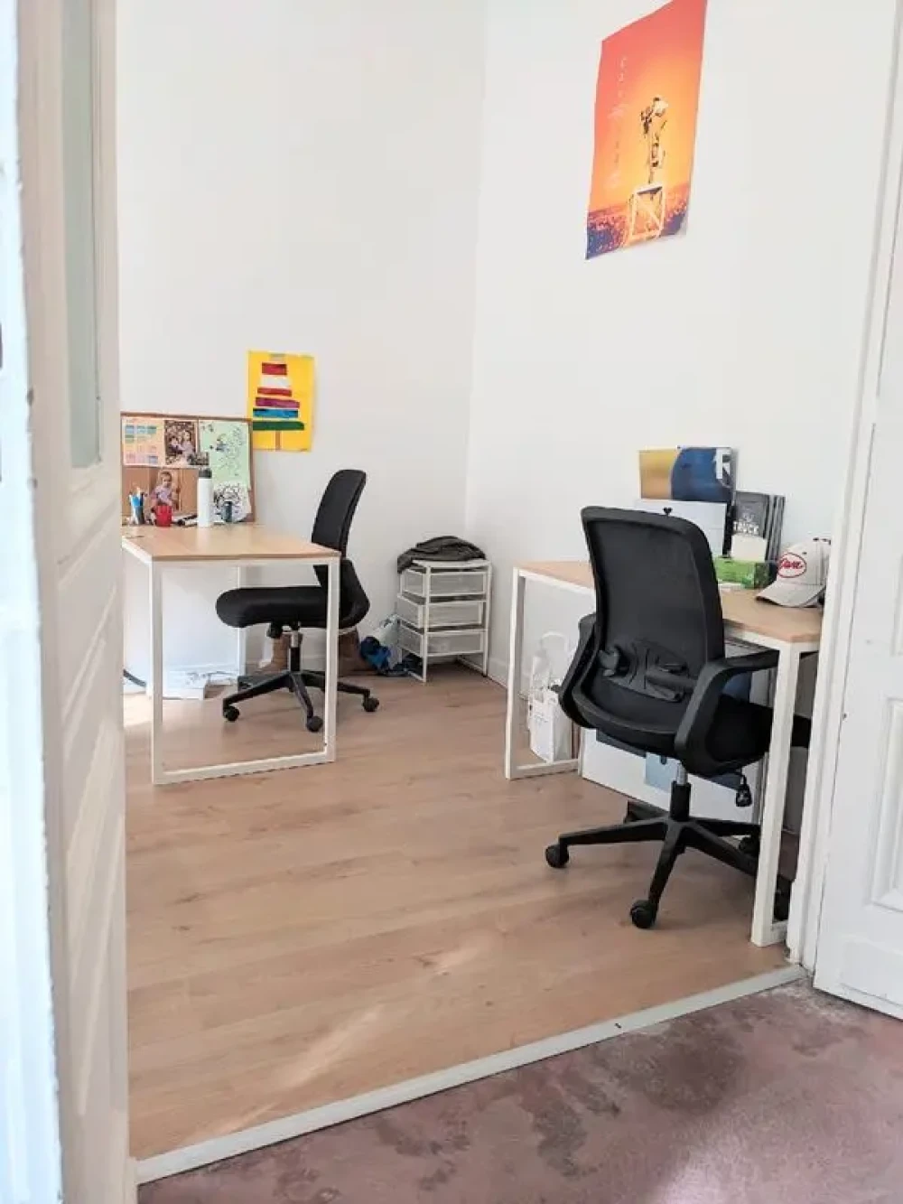 Bureau privé - 33000 - 3 postes - 650€