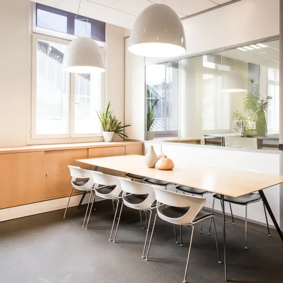 Open Space  5 postes Location bureau Place Louis Armand Paris 75012 - photo 1