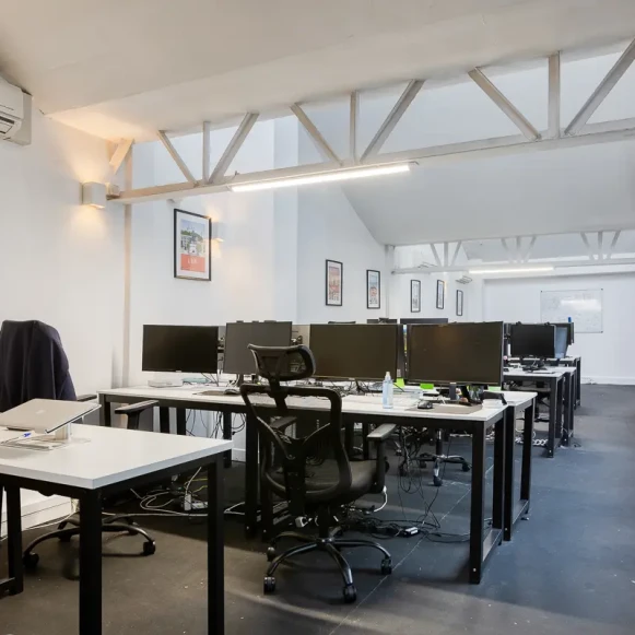 Espace indépendant 450 m² 60 postes Coworking Rue René Villermé Paris 75011 - photo 13