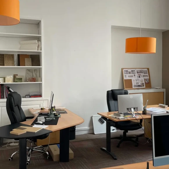 Bureau privé 32 m² 4 postes Location bureau Rue des Petits Champs Paris 75002 - photo 4