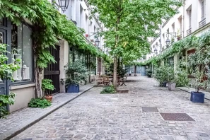 Open Space - 75011 - 6 postes - 335€