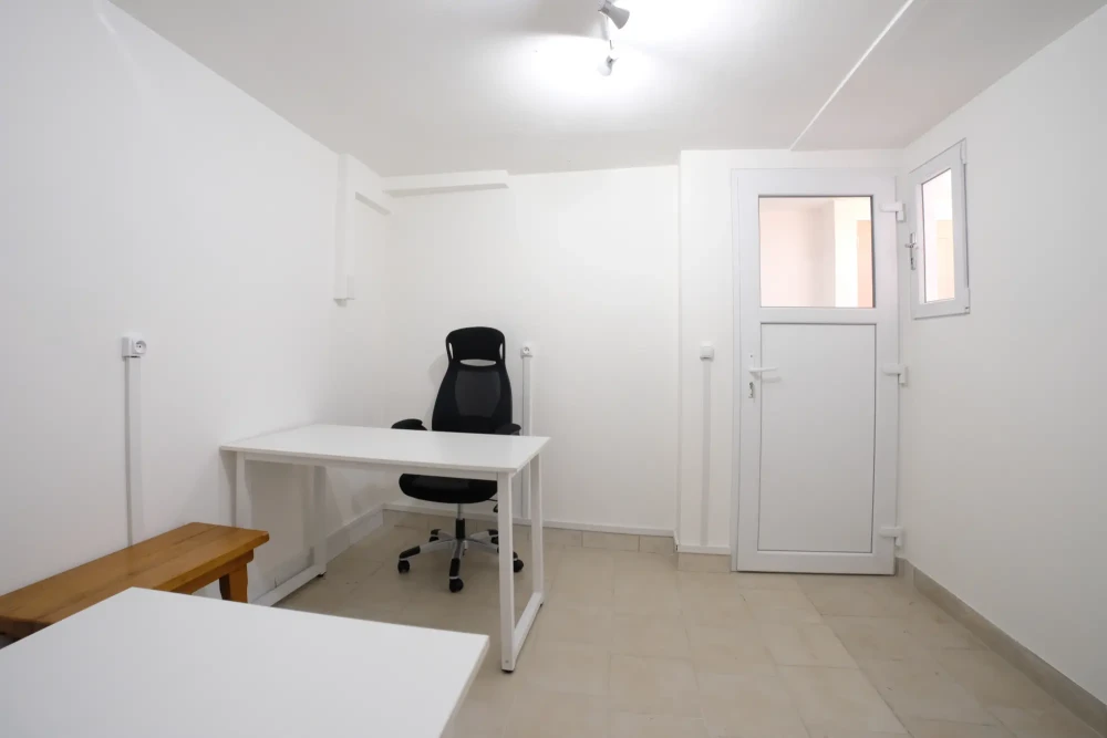 Bureau privé - 94190 - 2 postes - 600€