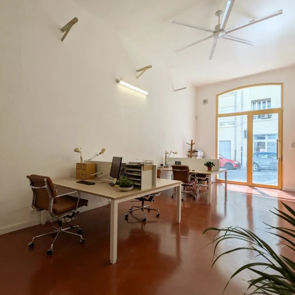 Bureau privé 70 m² 4 postes Location bureau Rue Farjon Marseille 13001 - photo 2