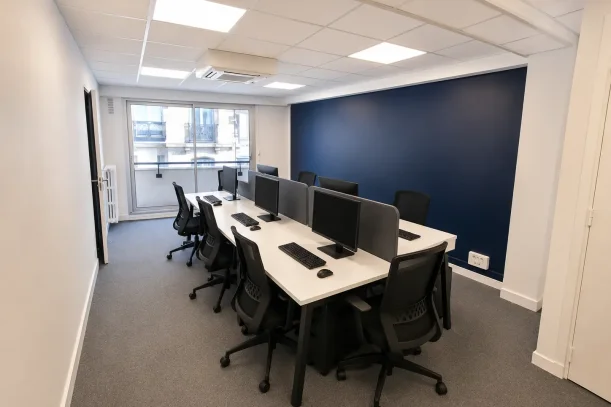 Espace indépendant - 75017 - 12 postes - 4200€