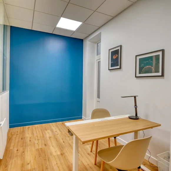 Espace indépendant 50 m² 8 postes Location bureau Rue Jules Guesde Levallois-Perret 92300 - photo 1