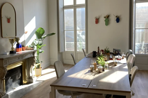 Open Space - 33300 - 4 postes - 199€