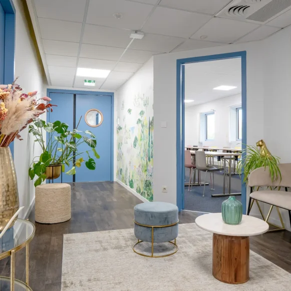 Bureau privé 10 m² 2 postes Location bureau Voie Romaine Canéjan 33610 - photo 1