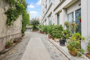 Espace indépendant - 75010 - 110 postes - 66000€