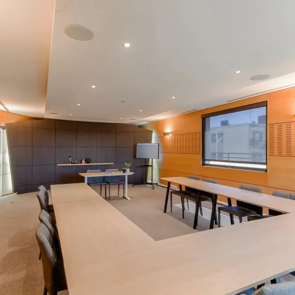 Bureau privé 110 m² 28 postes Location bureau Avenue de Colmar Rueil-Malmaison 92500 - photo 6