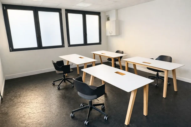 Espace indépendant - 75017 - 8 postes - 2950€