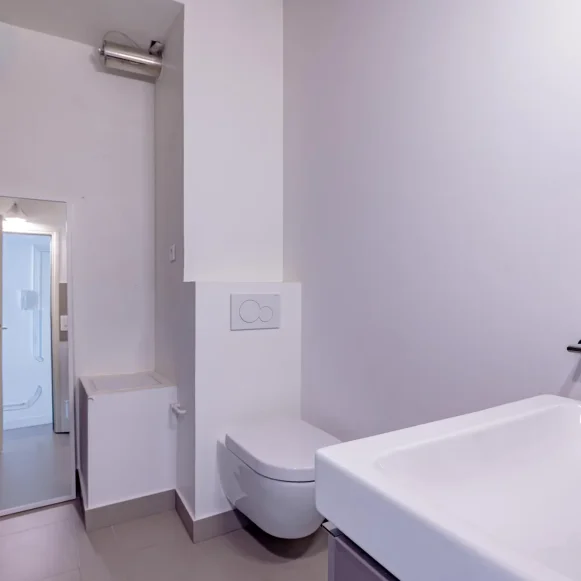 Espace indépendant 38 m² 6 postes Coworking Rue Saint-Denis Paris 75002 - photo 10