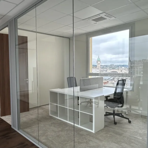 Bureau privé 10 m² 2 postes Location bureau Rue d'Isly Limoges 87000 - photo 6
