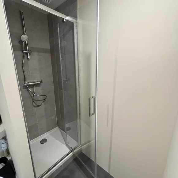 Bureau privé 14 m² 2 postes Coworking Chemin du Château de l'Hers Toulouse 31500 - photo 6