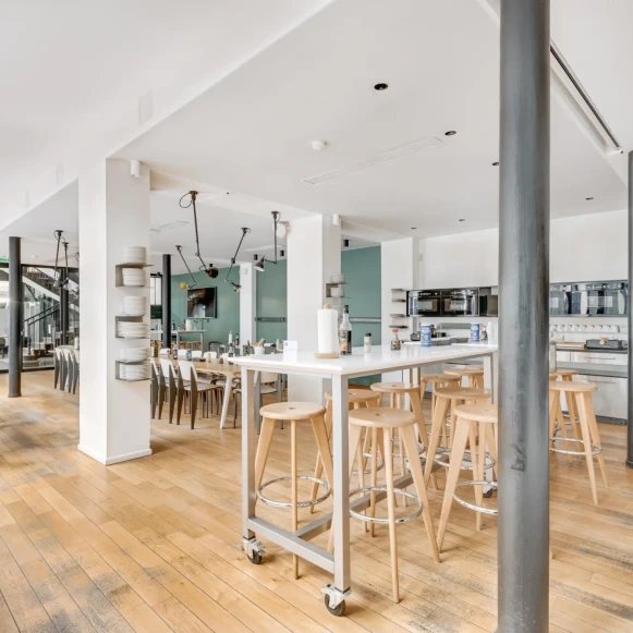 Bureau privé 260 m² 30 postes Coworking Rue du Faubourg Saint-Antoine Paris 75012 - photo 8