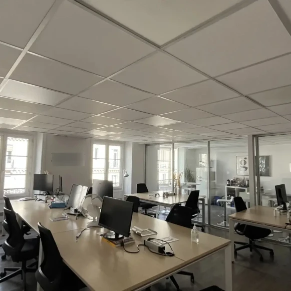 Open Space  10 postes Coworking Rue du 4 septembre Paris 75002 - photo 1