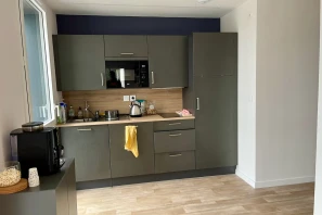 Open Space - 34830 - 10 postes - 225€