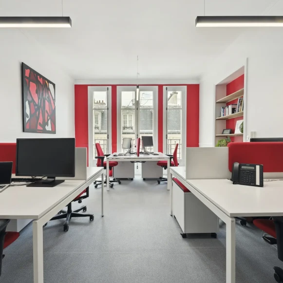 Bureau privé 26 m² 6 postes Location bureau Square de l'Avenue du Bois Paris 75016 - photo 2