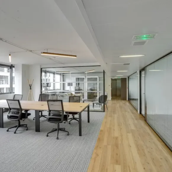 Espace indépendant 2 060 m² 225 postes Location bureau Rue des Graviers Neuilly-sur-Seine 92200 - photo 1