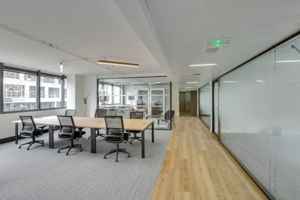 Espace indépendant - 92200 - 225 postes - 140000€