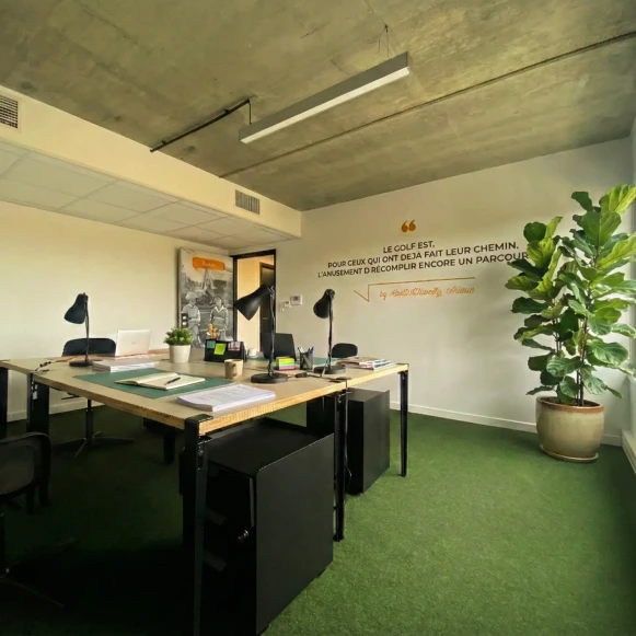 Bureau privé 23 m² 3 postes Coworking Boulevard Alain Savary Blagnac 31700 - photo 2
