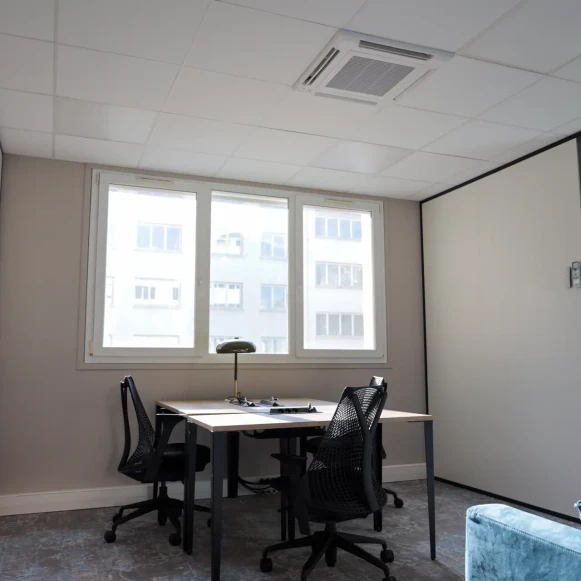 Bureau privé 5 m² 1 poste Coworking Rue de Saintonge Paris 75003 - photo 9