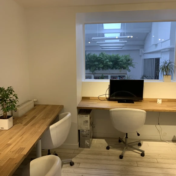 Bureau privé 70 m² 16 postes Coworking Rue de Sévigné Paris 75003 - photo 7