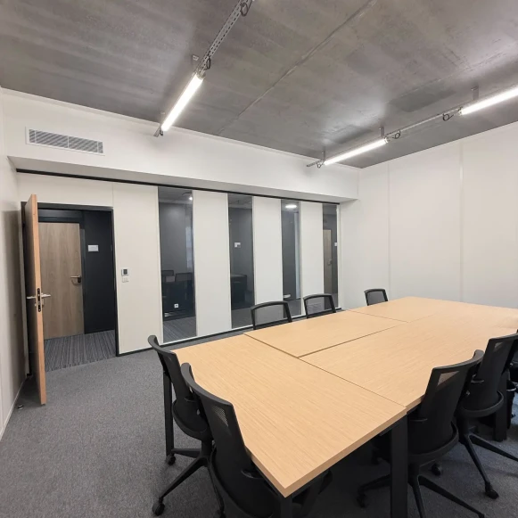 Bureau privé 27 m² 5 postes Location bureau Quai de la Gare Deauville 14800 - photo 1