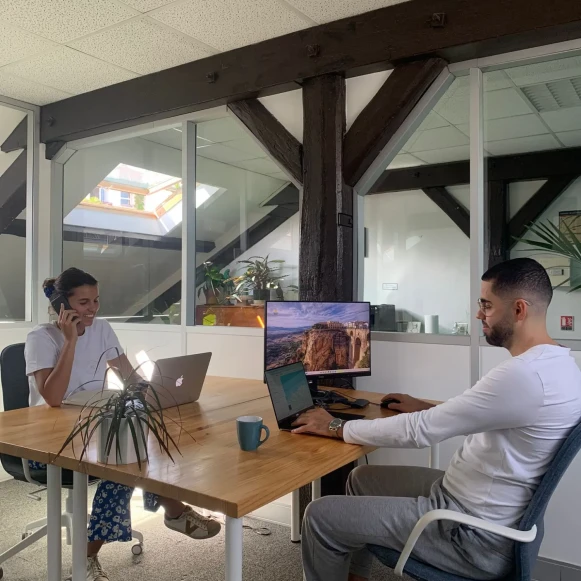 Bureau privé 80 m² 5 postes Location bureau Rue Chanzy Paris 75011 - photo 2