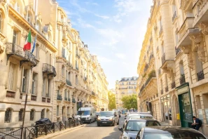 Espace indépendant - 75007 - 3 postes - 2999€