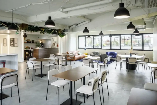 Bureau privé - 75017 - 3 postes - 1500€