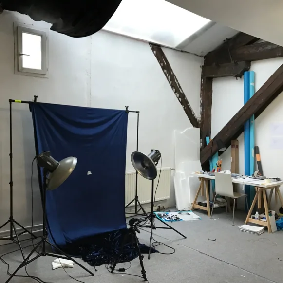 Espace indépendant 33 m² 3 postes Location bureau Rue Mariton Saint-Ouen-sur-Seine 93400 - photo 1