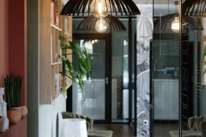 Open Space - 33320 - 4 postes - 225€